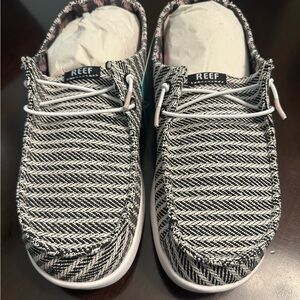 Women’s Reef 7.5 NWT